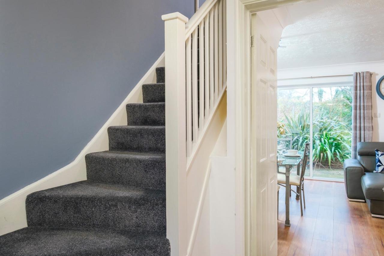 Beautiful 3 Bed House With Amazing Views In Dartford, Kent Apartment Ngoại thất bức ảnh